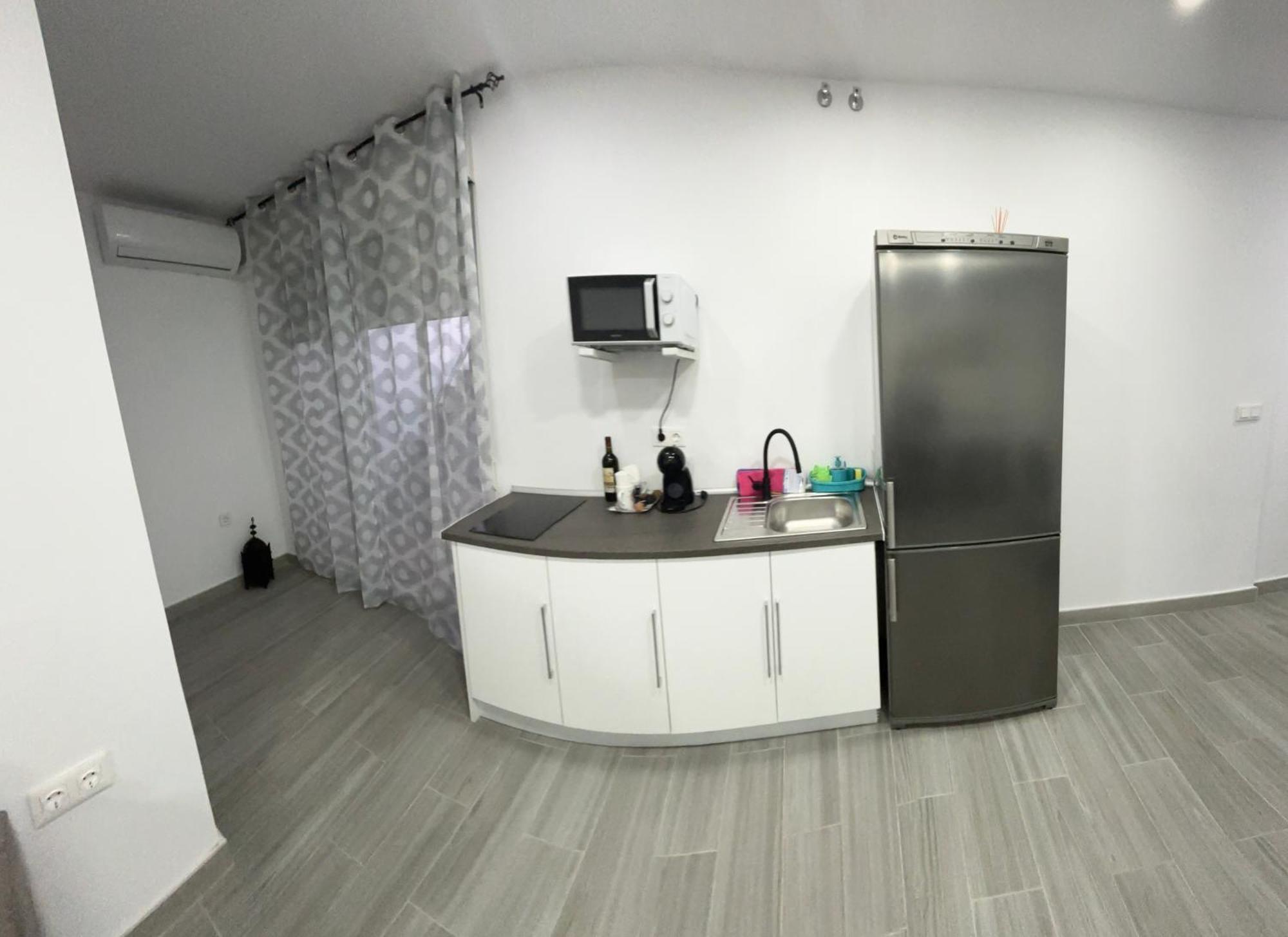 Apartamentos La Hormiguita Málaga Dış mekan fotoğraf