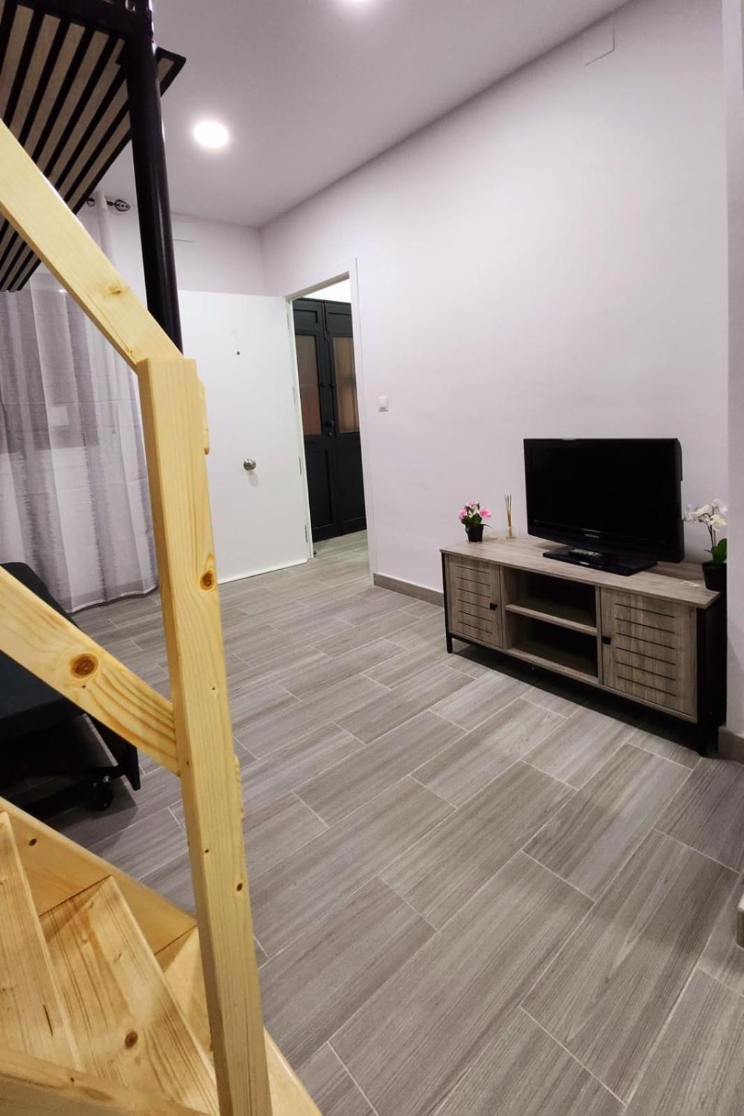 Apartamentos La Hormiguita Málaga Dış mekan fotoğraf