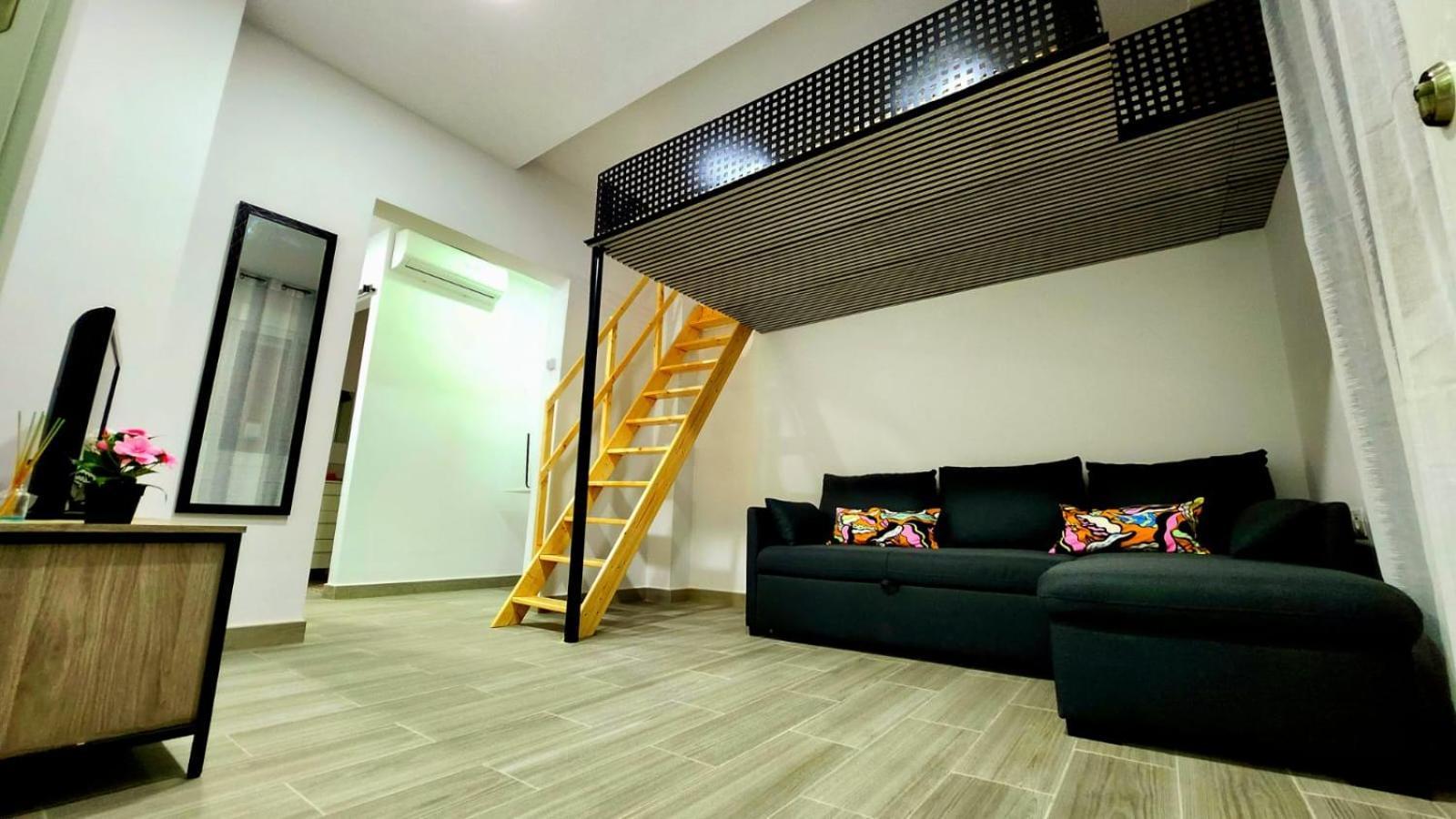 Apartamentos La Hormiguita Málaga Dış mekan fotoğraf